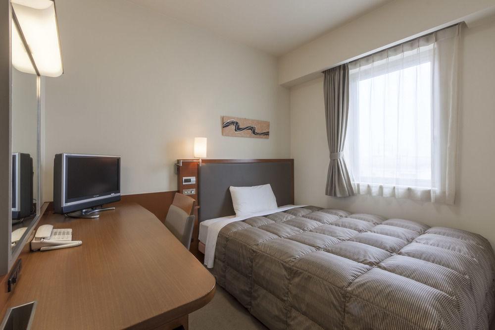Comfort Hotel Тояма Екстер'єр фото